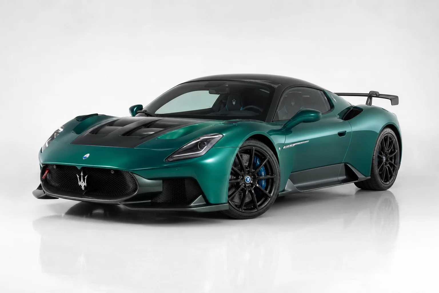 마세라티 GT2 Stradale
